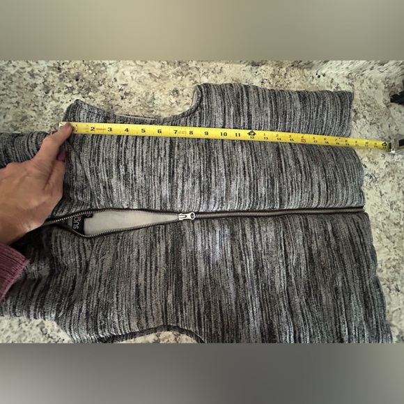 Sugar Rush Puffy Full Zip Hooded Vest Size XL Girls - Picture 11 of 11